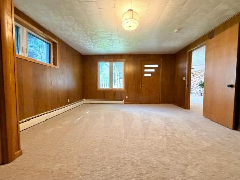 809 W Lake Avenue Worthington MN 56187