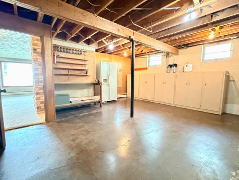809 W Lake Avenue Worthington MN 56187