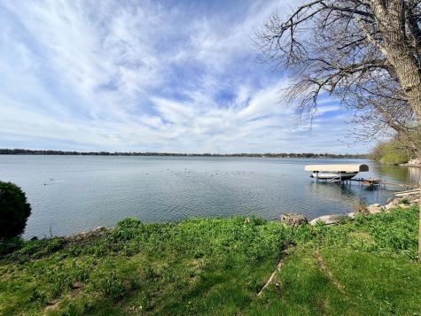 809 W Lake Avenue Worthington MN 56187