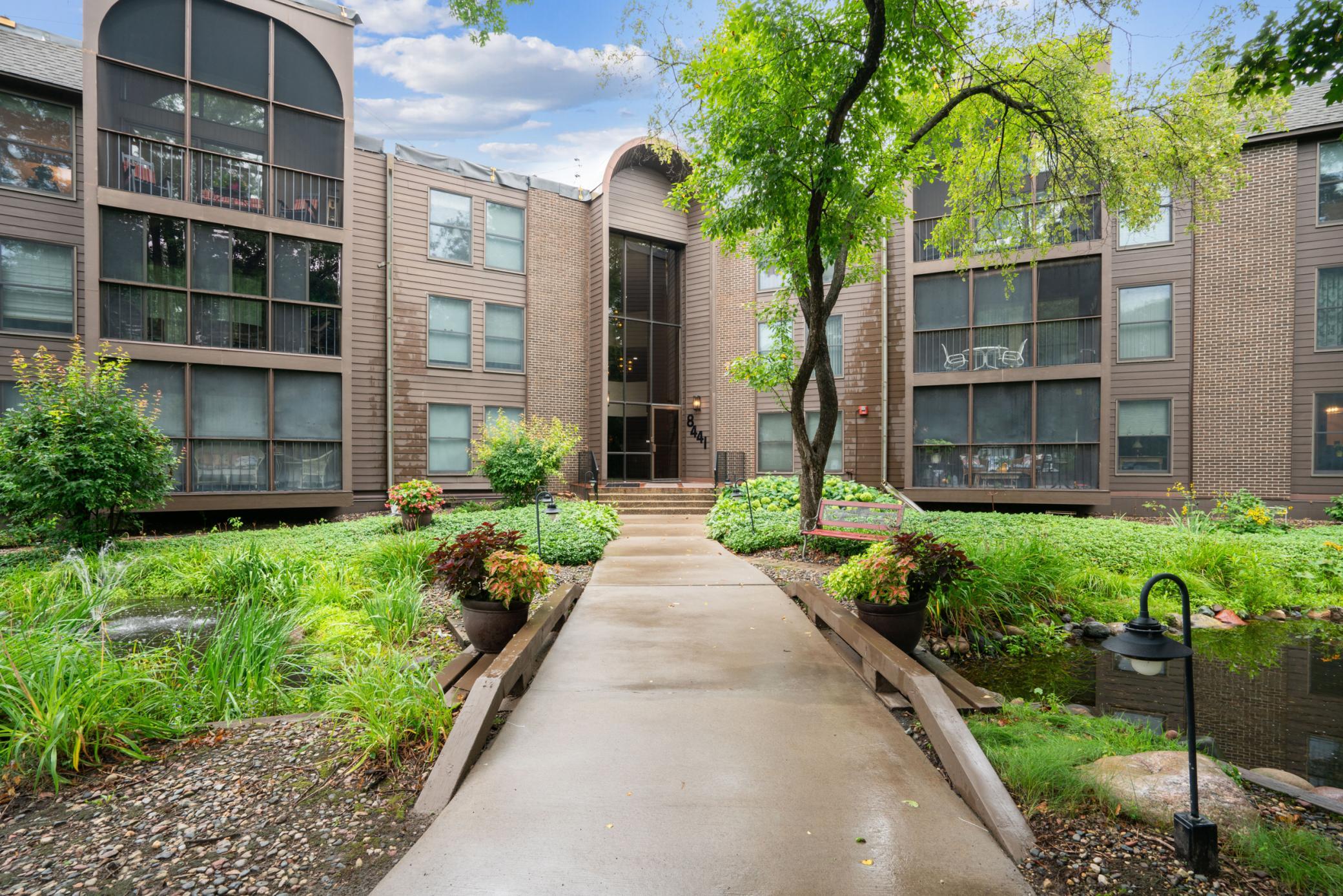 8441 Irwin Road Bloomington MN 55437