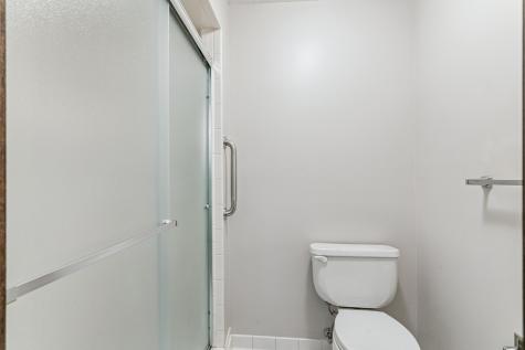 8441 Irwin Road Bloomington MN 55437