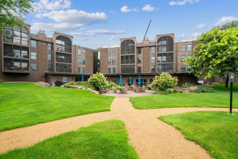 8441 Irwin Road Bloomington MN 55437