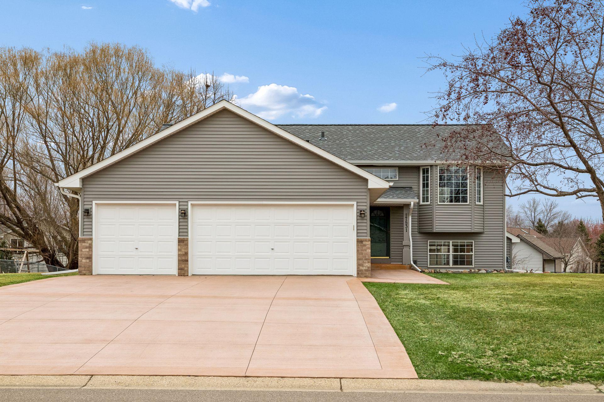 17531 Freeport Way Farmington MN 55024