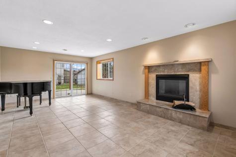 17531 Freeport Way Farmington MN 55024
