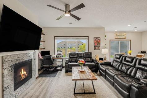 22035 Brenly Way Rogers MN 55374