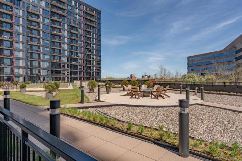 1240 S 2nd Street Minneapolis MN 55415