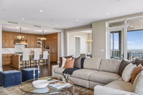 1111 W River Parkway Minneapolis MN 55415