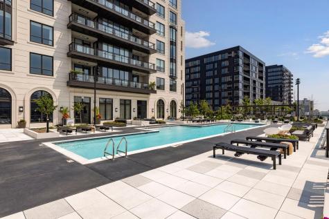 1111 W River Parkway Minneapolis MN 55415