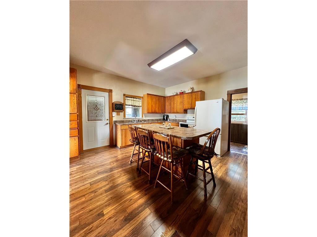 83025 160th Street Sacred Heart MN 56285