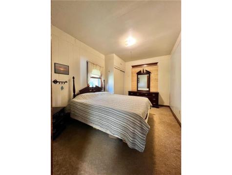 83025 160th Street Sacred Heart MN 56285