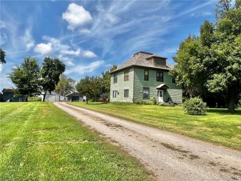 83025 160th Street Sacred Heart MN 56285