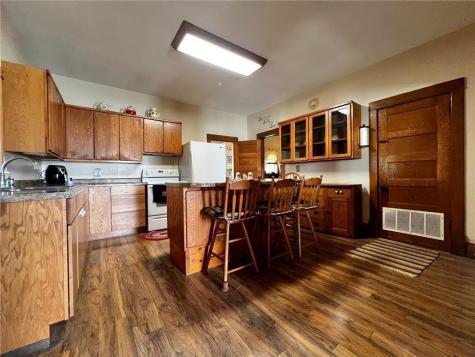 83025 160th Street Sacred Heart MN 56285