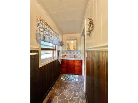 83025 160th Street Sacred Heart MN 56285