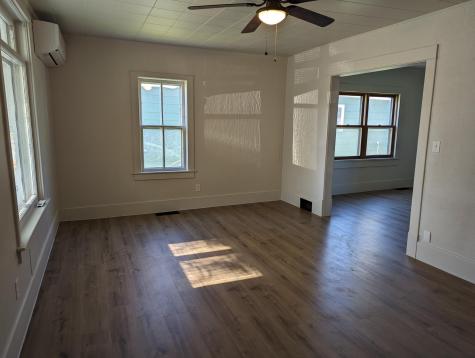 212 2nd Avenue Enderlin ND 58027