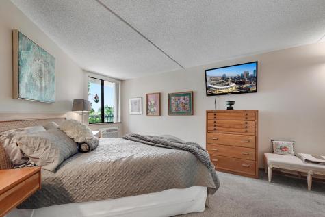 2601 Kenzie Terrace Saint Anthony MN 55418