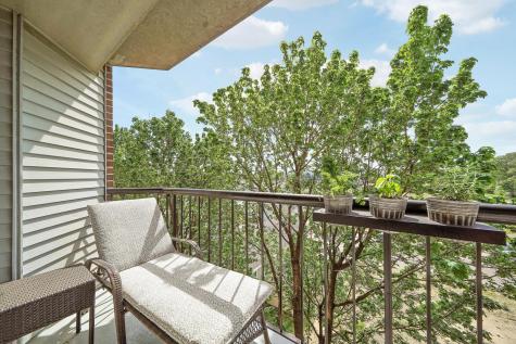 2601 Kenzie Terrace Saint Anthony MN 55418