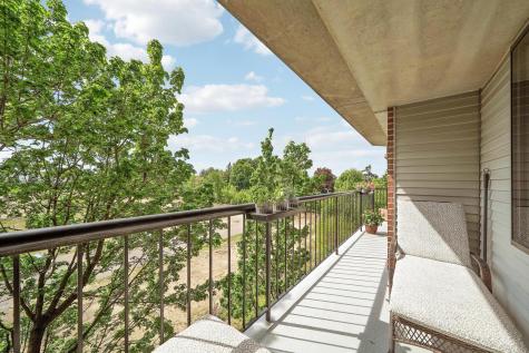 2601 Kenzie Terrace Saint Anthony MN 55418