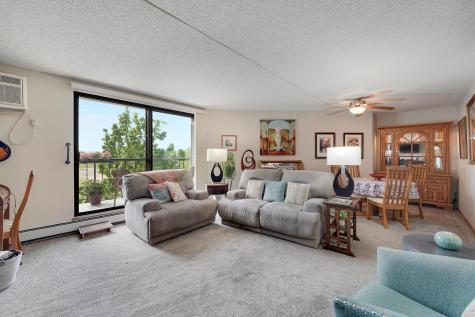 2601 Kenzie Terrace Saint Anthony MN 55418