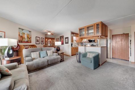 2601 Kenzie Terrace Saint Anthony MN 55418