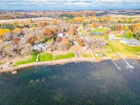 9225 Lake Boulevard Chisago City MN 55013