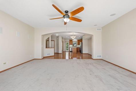 3264 Oak View Drive Woodbury MN 55129