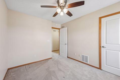 3264 Oak View Drive Woodbury MN 55129
