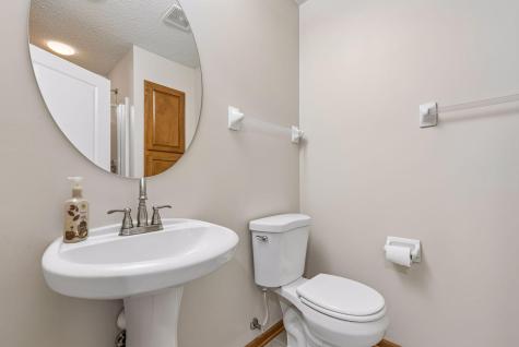 3264 Oak View Drive Woodbury MN 55129