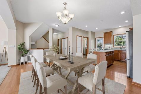 3264 Oak View Drive Woodbury MN 55129