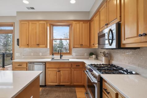 7319 Fawn Hill Road Chanhassen MN 55317