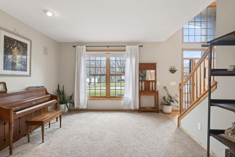 7319 Fawn Hill Road Chanhassen MN 55317