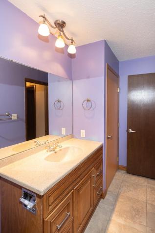1102 23rd Street S Fargo ND 58103