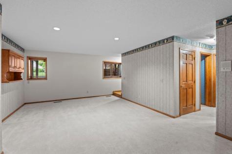 9651 Juniper Street NW Coon Rapids MN 55433