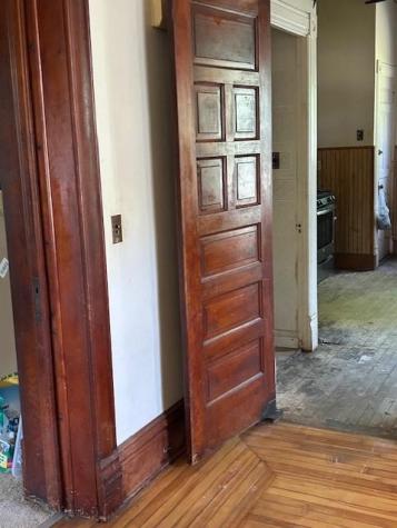 304 Broadway Street S Alden MN 56009