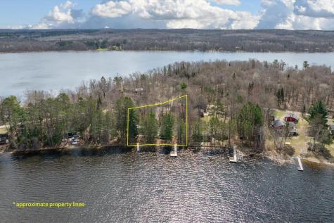 10401 - 10403 Vermillion Point Drive NE Deer River MN 56636