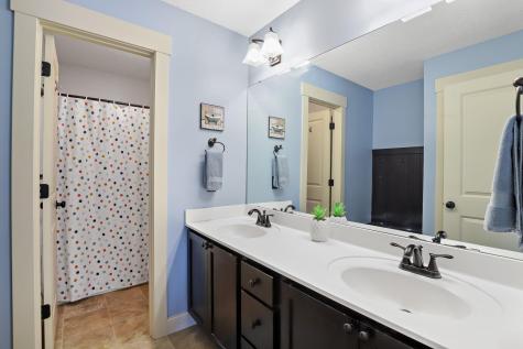 8302 W 132nd Street Savage MN 55378