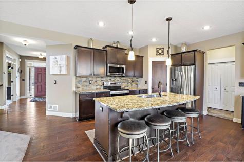 8302 W 132nd Street Savage MN 55378