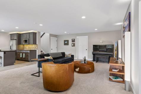 9408 Aladin Trail Inver Grove Heights MN 55077