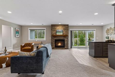 9408 Aladin Trail Inver Grove Heights MN 55077