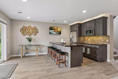 9408 Aladin Trail Inver Grove Heights MN 55077