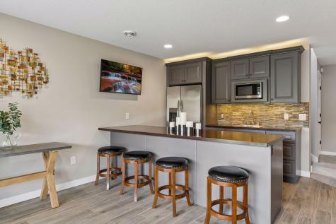 9408 Aladin Trail Inver Grove Heights MN 55077