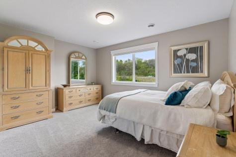9408 Aladin Trail Inver Grove Heights MN 55077