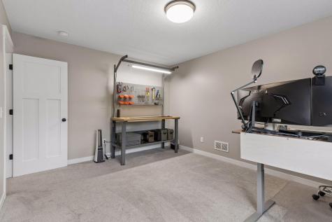 9408 Aladin Trail Inver Grove Heights MN 55077