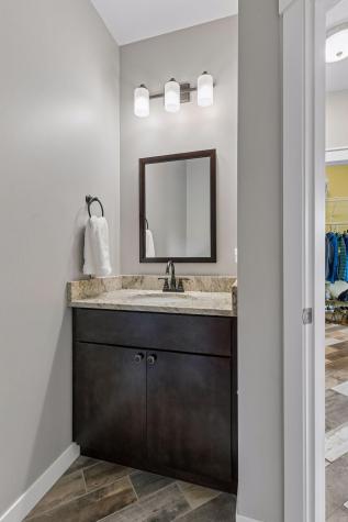 9408 Aladin Trail Inver Grove Heights MN 55077