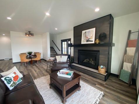 1084 W Lake Drive Detroit Lakes MN 56501