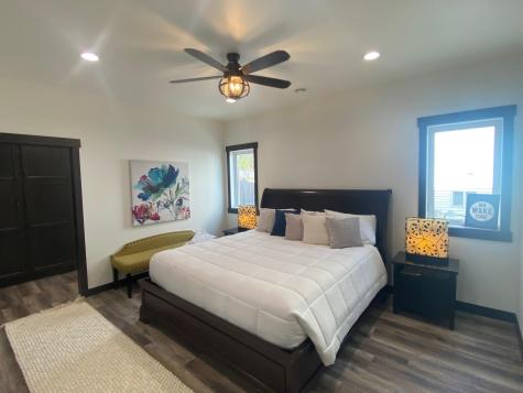 1084 W Lake Drive Detroit Lakes MN 56501