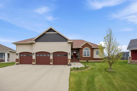 1210 6th Avenue NE Dilworth MN 56529