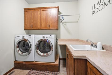 1210 6th Avenue NE Dilworth MN 56529