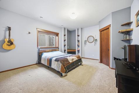 1210 6th Avenue NE Dilworth MN 56529