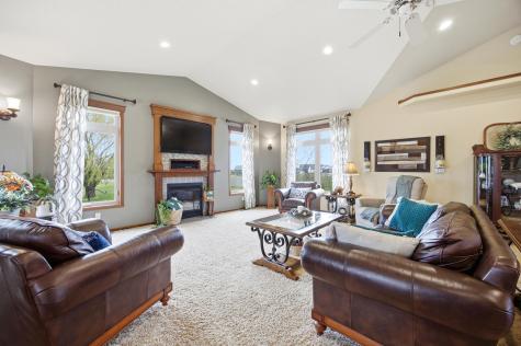 1210 6th Avenue NE Dilworth MN 56529