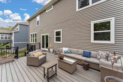 9289 Summerlin Court Woodbury MN 55129